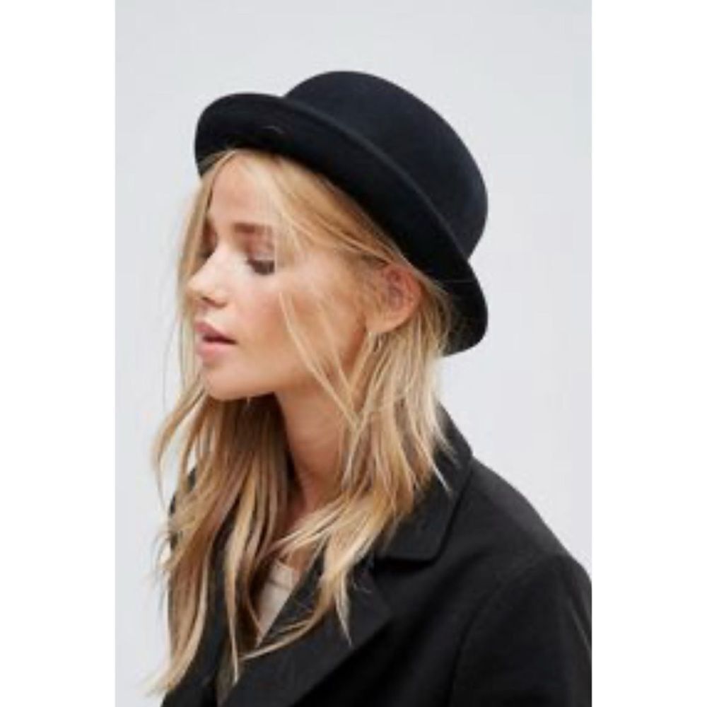 Vintage Eric Javits VELOUR SQUISHEE Hat in Soft Black Regular Adult Size